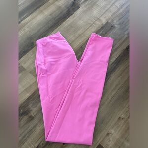 NVGTN Sig. 2.0 leggings in shade bubble gum pink- S